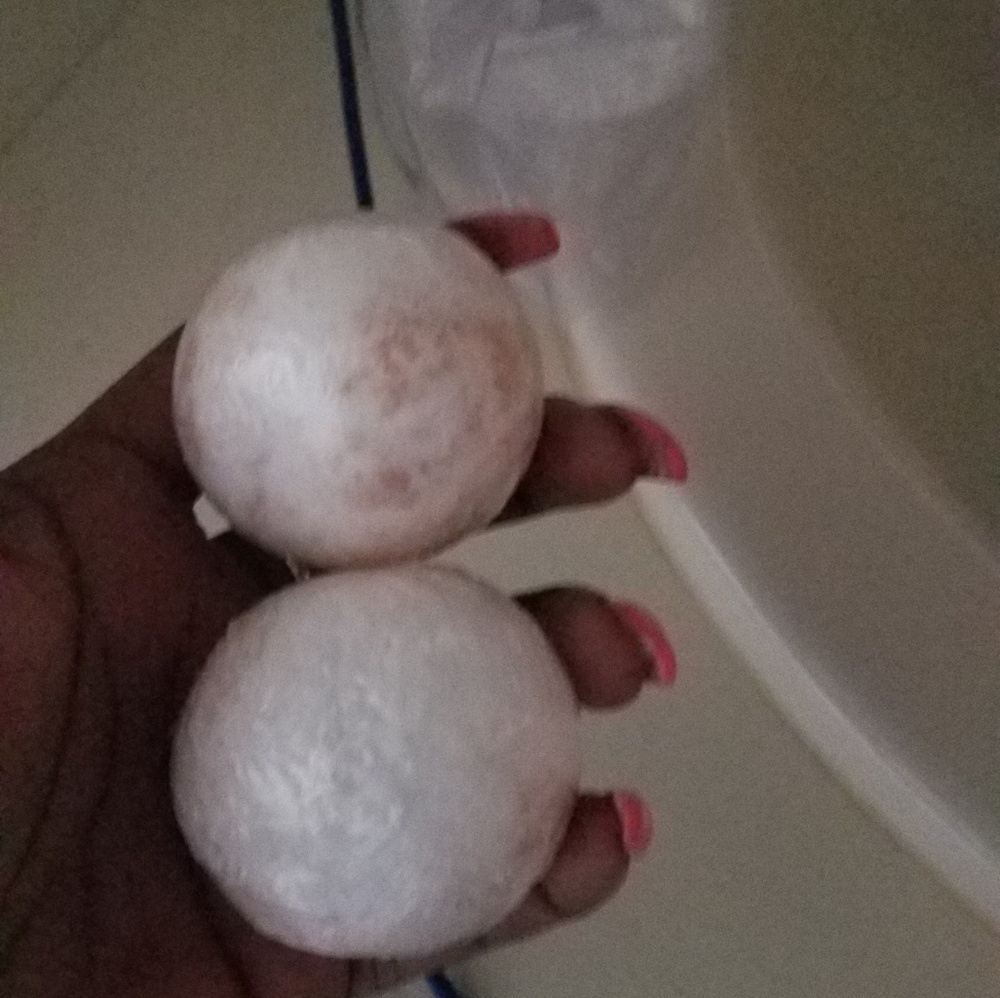 vanilla scented bath bombs